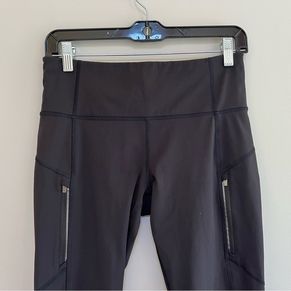 Athleta Rainier 7/8 Tights Leggings in Black, size M - Picture 9 of 9